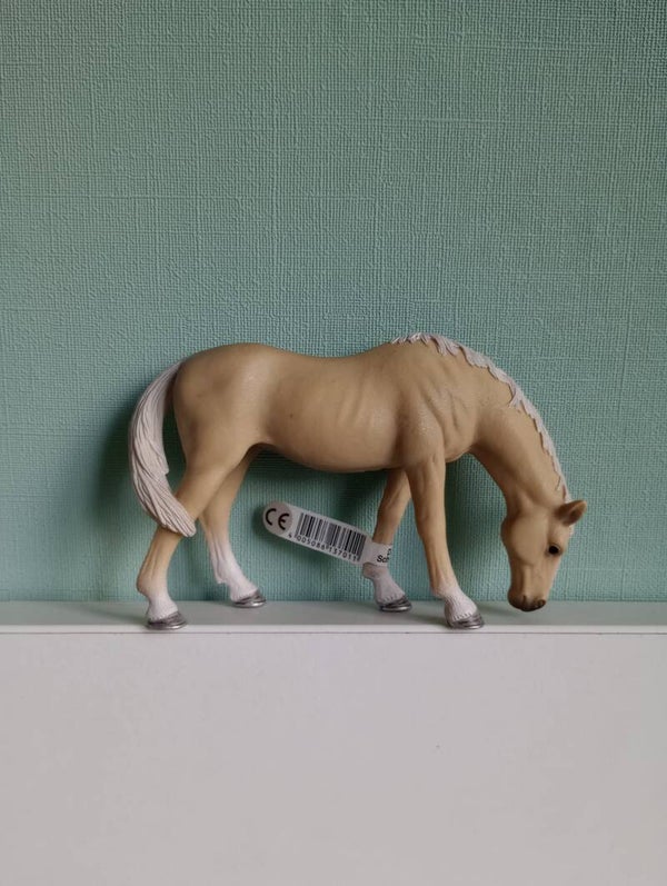 Schleich Akhal teke merrie 13701