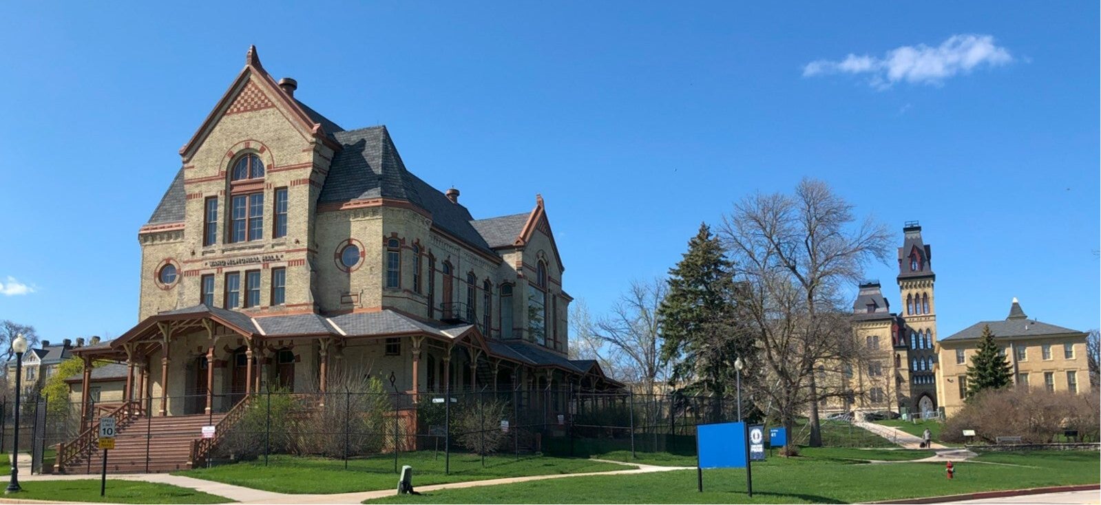 ward memorial hall theatre milwaukee wisconsin at Soldiers Home District cream brick building on sunny day 