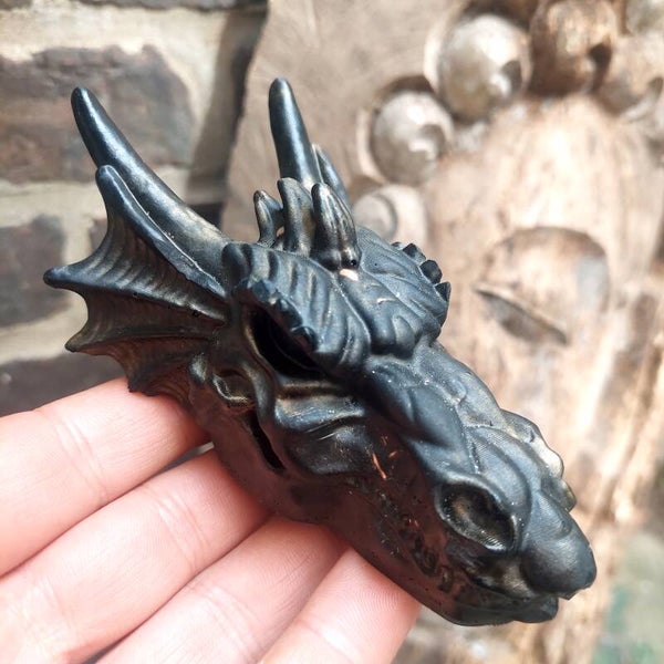 Draak rode jaspis, zwarte toermalijn, shungiet