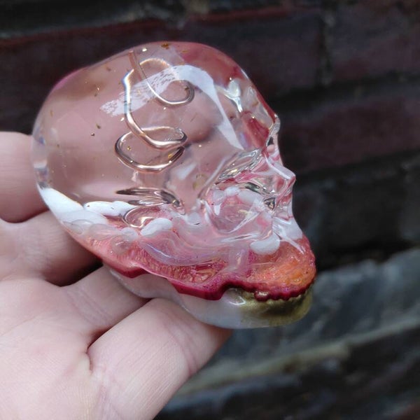 schedel lemurisch bergkristal, rozenkwarts, engelenkwarts