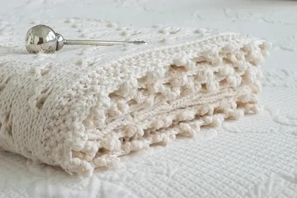Knit Baby Blanket Pattern- Eyelet Stitch