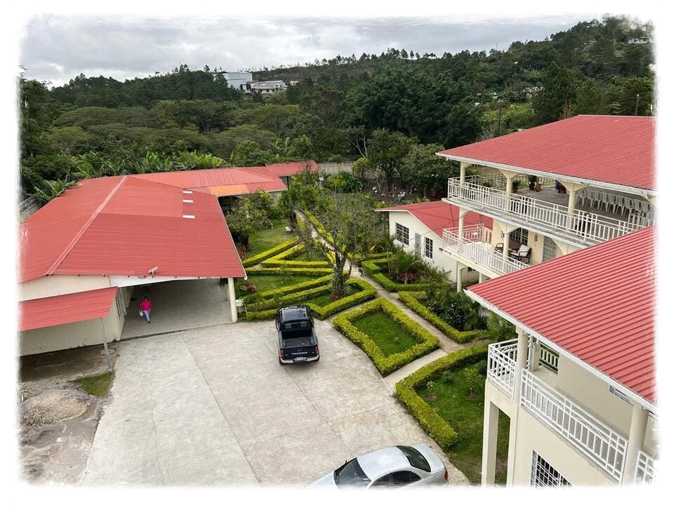 Fundación de Asistencia para los Discapacitados Nelly Suyapa Santos 