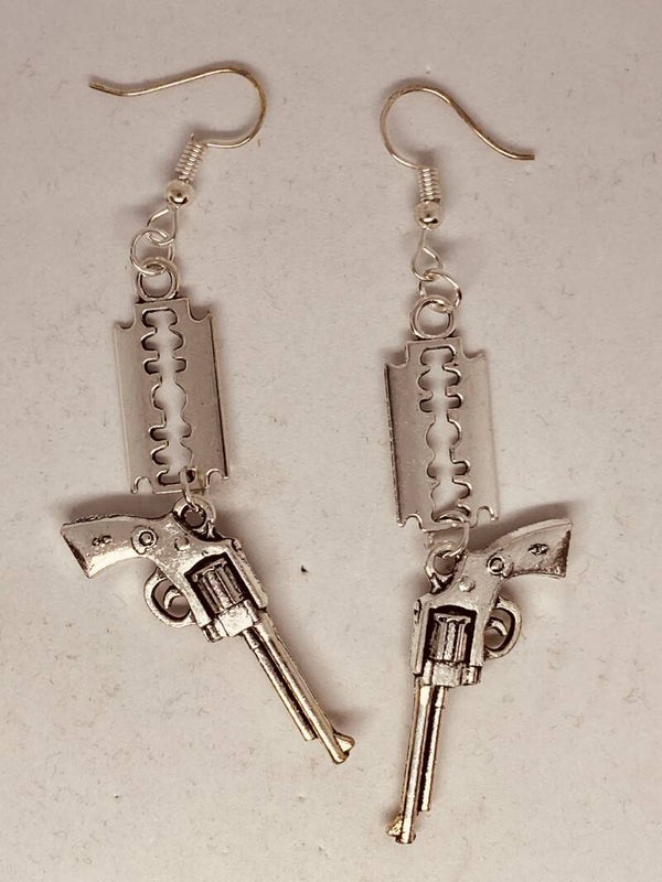 Oorbellen - Pistool/scheermes