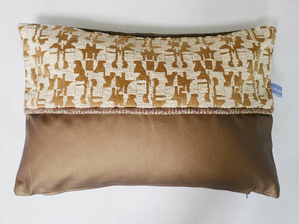 Kussen 0811 bruin/creme, met piping, 40x60cm