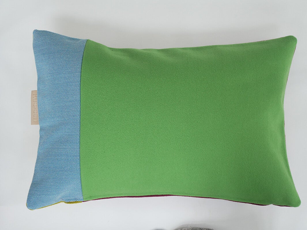 Kussen 0754 groen/blauw/roze, 2 verschillende kanten, 40x60cm