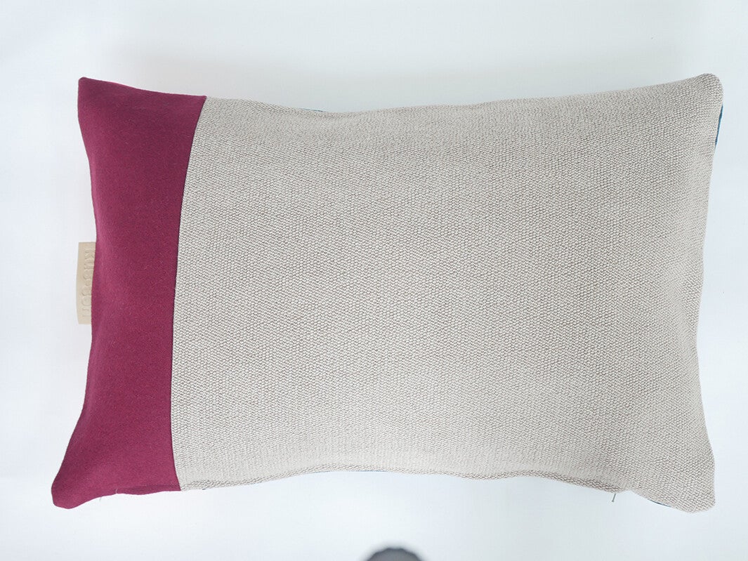 Kussen 0778 blauw/roze/creme, 2 verschillende kanten, 40x60cm