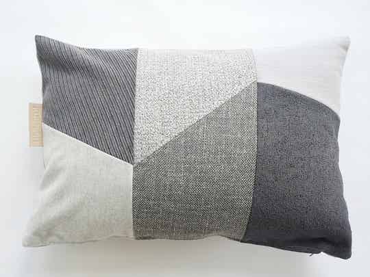 Beautiq - Elite Kussen 40X60cm - Koper - Collectie - Den Elzen Wonen | Slapen | Design Beautiq - Elite Kussen 40X60cm - Koper - Collectie - Den Elzen Wonen | Slapen | Design