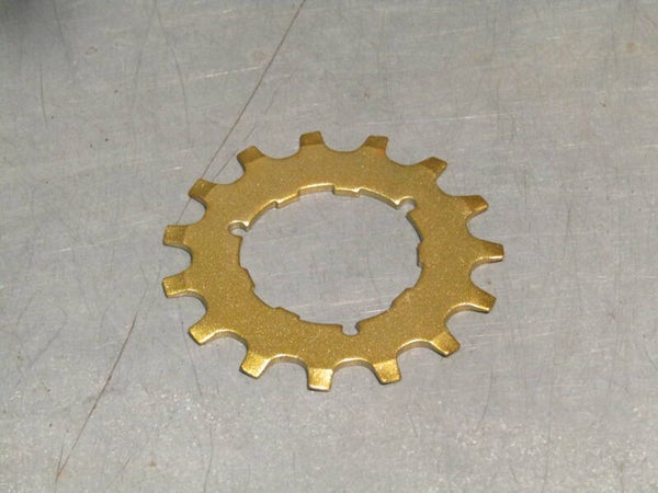 SHIMANO DURA-ACE 7200 ERA Vintage 70's ( Painted finish ) 15t Freehub/UNIGLIDE Cassette cog NOS! 0000 06/09/24