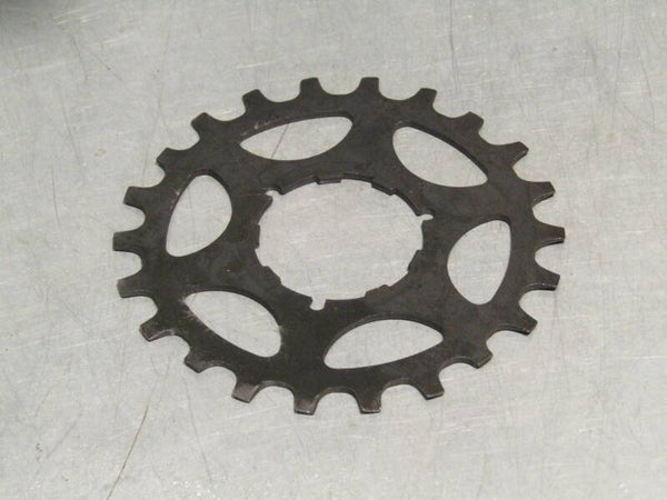 SHIMANO Early 600 Vintage 70's 22t BLACK Freehub/UNIGLIDE ( W-CUT ) Cassette cog NOS! BXCC0023 6660 06/09/24