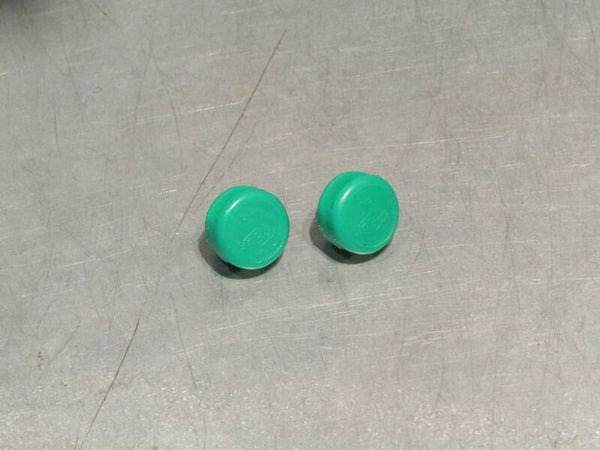 REG Vintage 70's/80's GREEN Toe strap end pull buttons 1 pair COMPLETE with fixing screws NOS! BLB003 004-004-05 06/09/24