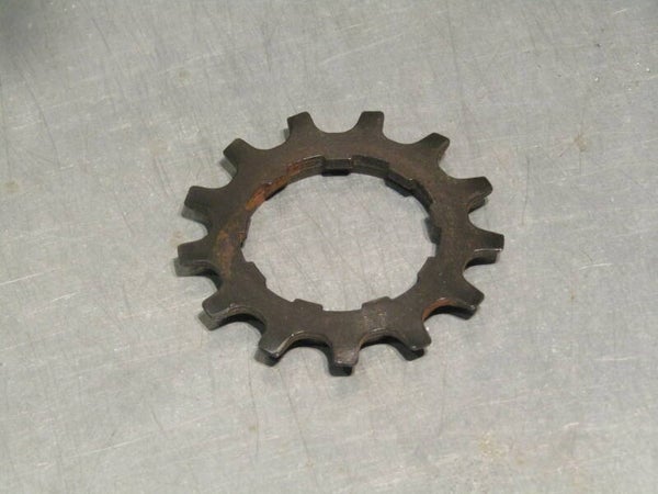 SHIMANO EARLY 600 Vintage 70's Free-hub/UNIGLIDE 13Tt 5/6sp cog with spacer NOS! BXCC004 0006 06/25/24