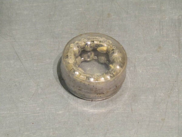 SHIMANO DURA-ACE #7200 ERA Vintage 70's 1/4 inch Bottom bracket bearing retainers NOS! BLB002 003-003-01 08/08/24 08/08/24