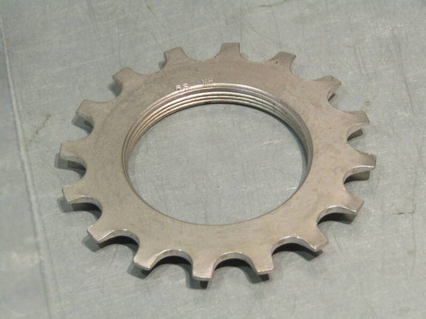 SHIMANO 600 EX Vintage 80's 16t 1st Position Threaded Freewheel cog NOS! BXCC0013 0033 08/30/24