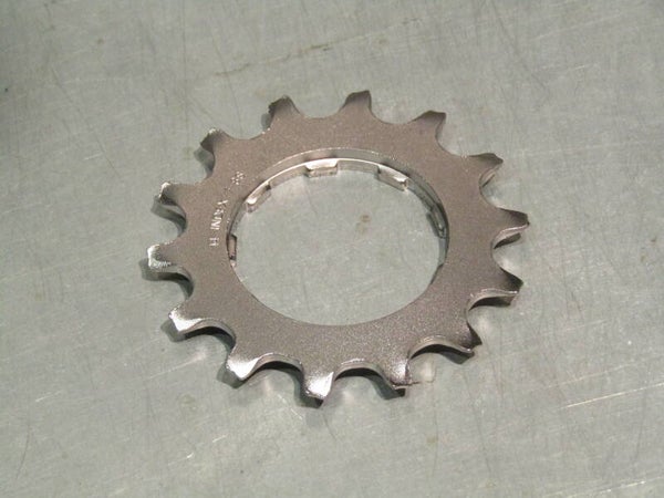 SHIMANO DURA-ACE Vintage 80's 7401 ERA 7 Speed UNIGLIDE Cassette cog with spacer NOS! BXCC0012 6667 09/07/24