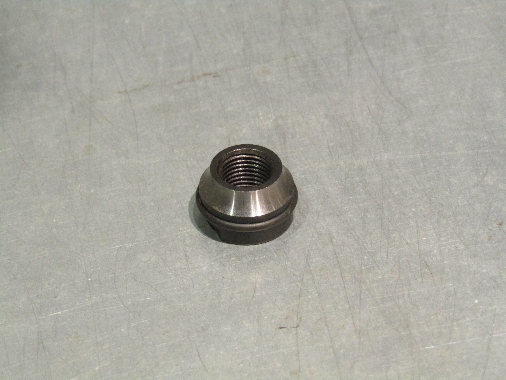 CAMPAGNOLO  RECORD OR Vintage Rear Hub Axle cone 10X26 SU with rubber O-RING Seal NOS! BLB003 001-003-01 09/11/24