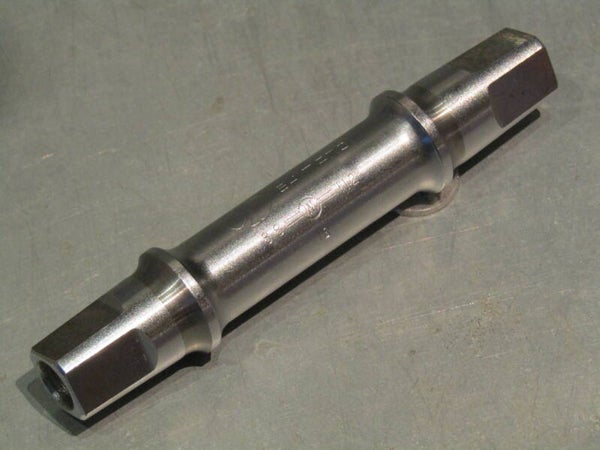 SHIMANO DURA-ACE Vintage 70's 7200 era Road Spindle 68 =( W )=112 NOS! BLB003 001-004-02 09/12/24