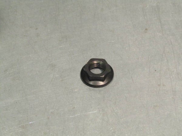 SUGINO Vintage 70's Bottom bracket Spindle nut NOS! BLB003 003-002-01 09/15/24