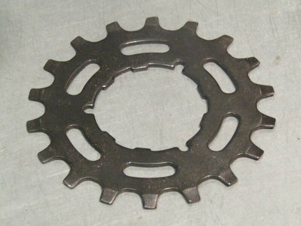 SHIMANO Vintage 70's/80's 18t FREE-HUB/UNIGLIDE Cassette cog NOS! BXCC0020 4488 09/19/24