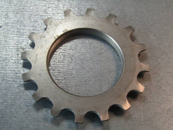 SHIMANO 600 EX Vintage 80's 16t 6sp Threaded freewheel cog NOS! GT004 003-03 10/08/25