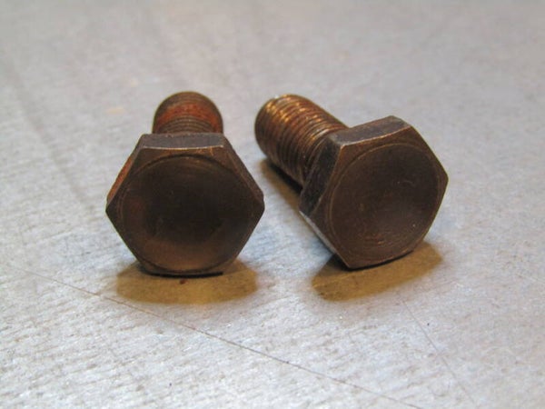 SHIMANO Type 14mm Crank arm bolt set 2nd hand GT006 001-002-02 02/25/25