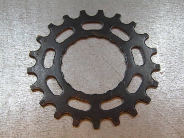 SUNTOUR XC PRO ERA Vintage 80's/90 4 spline 21t Last position BLACK Cassette cog NOS with some minor shelf wear 0000 02/25/25