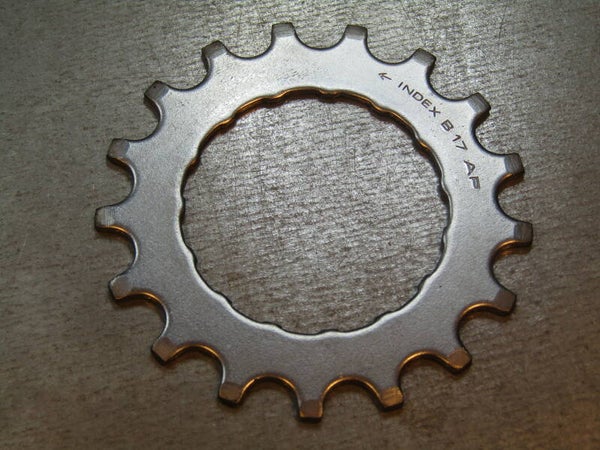 SUNTOUR AP Vintage 80's 17t ( AF ) Cassette cog NOS! 0000 02/25/25