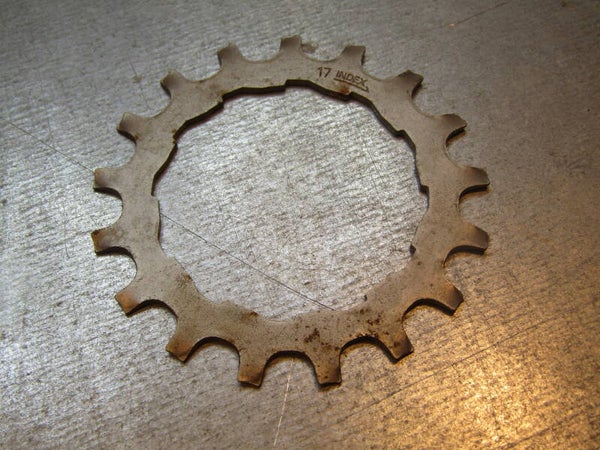 SHIMANO 600 EX Vintage 80's Last position 17t freewheel cog NOS with some minor shelf wear, surface rust 0000 02/26/25r