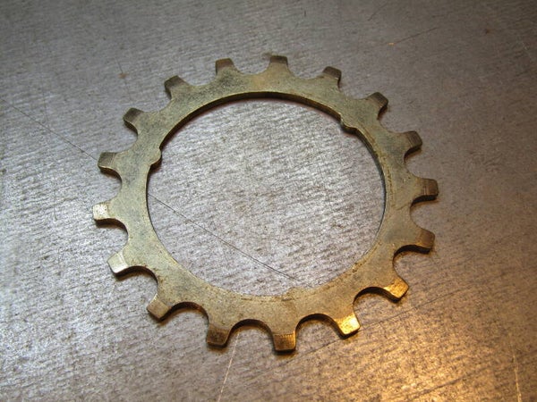 SHIMANO DURA-ACE 7200 ERA 17t ( ORO ) Last position freewheel cog NOS! 0000 02/26/25