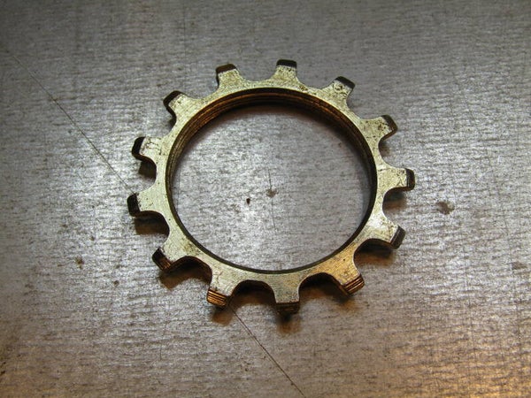 SHIMANO DURA-ACE 7200 ERA 13t 1st position threaded freewheel cog NOS! 0000 02/28/25