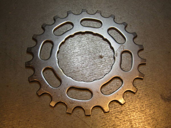 SUNTOUR NEW WINNER PRO ERA Vintage 80's 22t ( B ) Cassette cog NOS with some minor shelf wear 0000 02/28/25