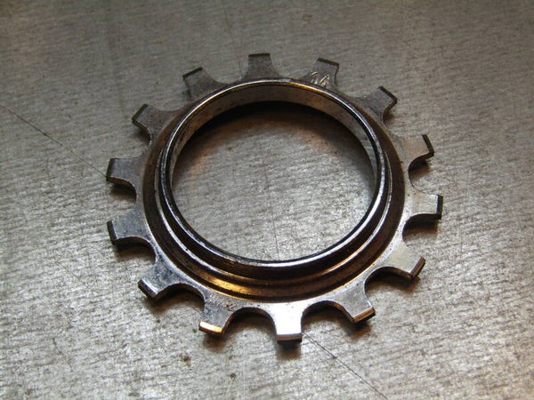 ZEUS CRITERIUM/2000 Vintage 70's/80's 14t Combination Receiver cog NOS! 0000 03/01/25