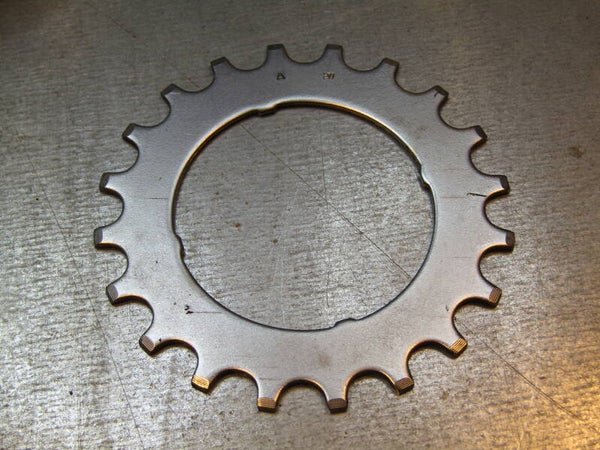 SUNTOUR NEW WINNER ( A ) ERA Vintage 70's/80's 4 Spline 20t Last position Freewheel cog NOS! 0000 03/01/25