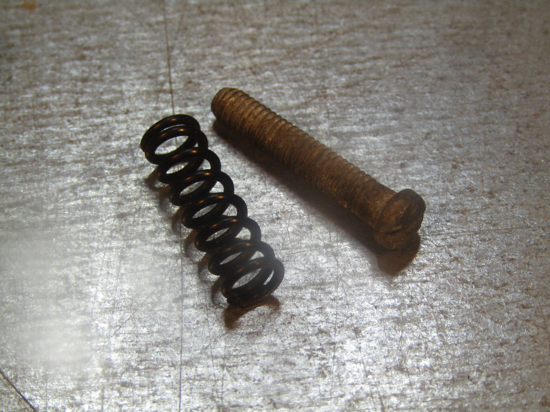 CAMPAGNOLO Vintage 70's/80's NUOVO RECORD / GRAN SPORT Rear Derailleur Limit screw and spring 2nd hand! GT003 001-001-02 03/09/25