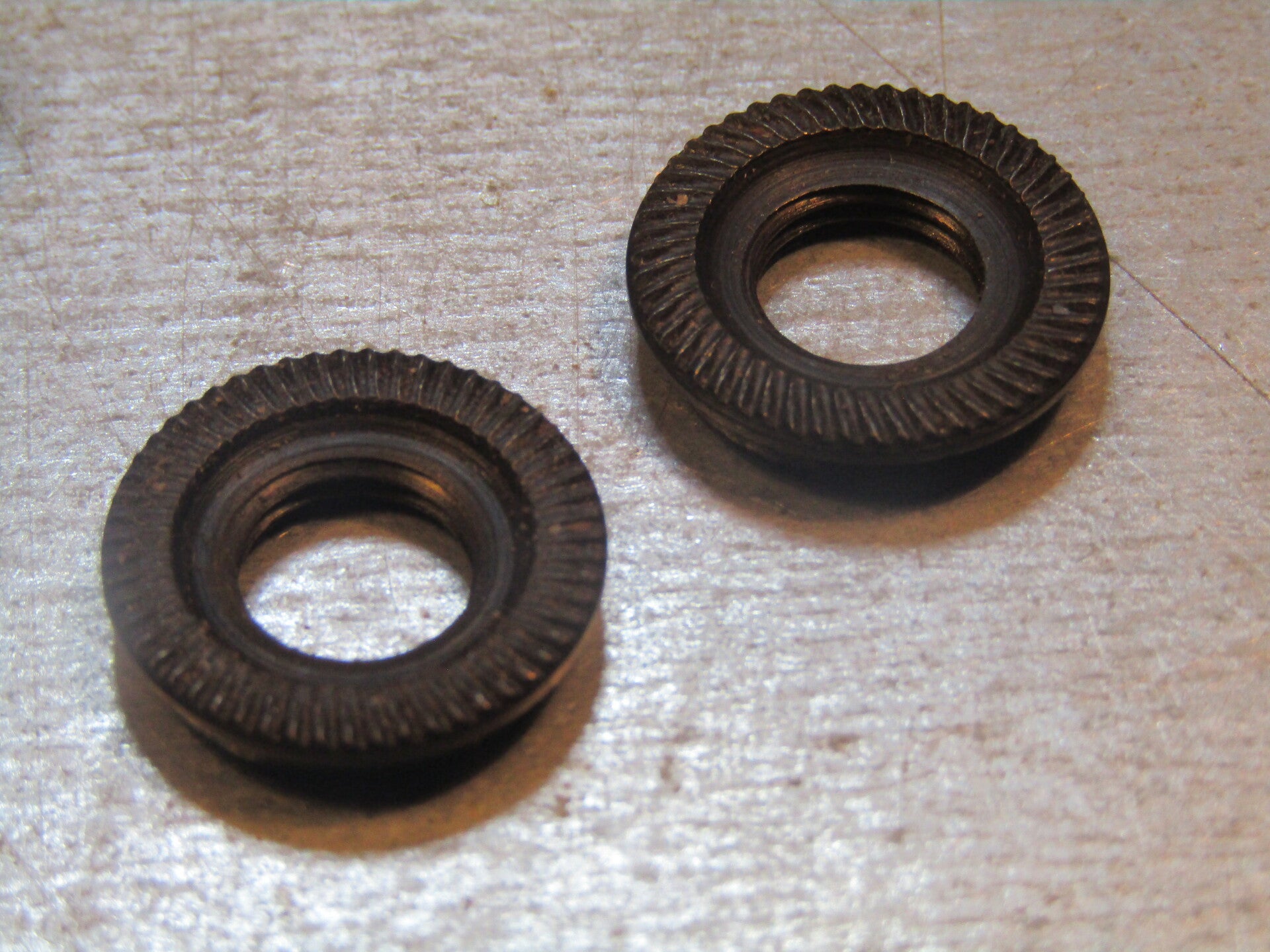 SHIMANO Type Vintage 70's/80's Rear hub Hollow axle LOCK-NUTS 2nd hand GT002 001-001-03 03/18/26
