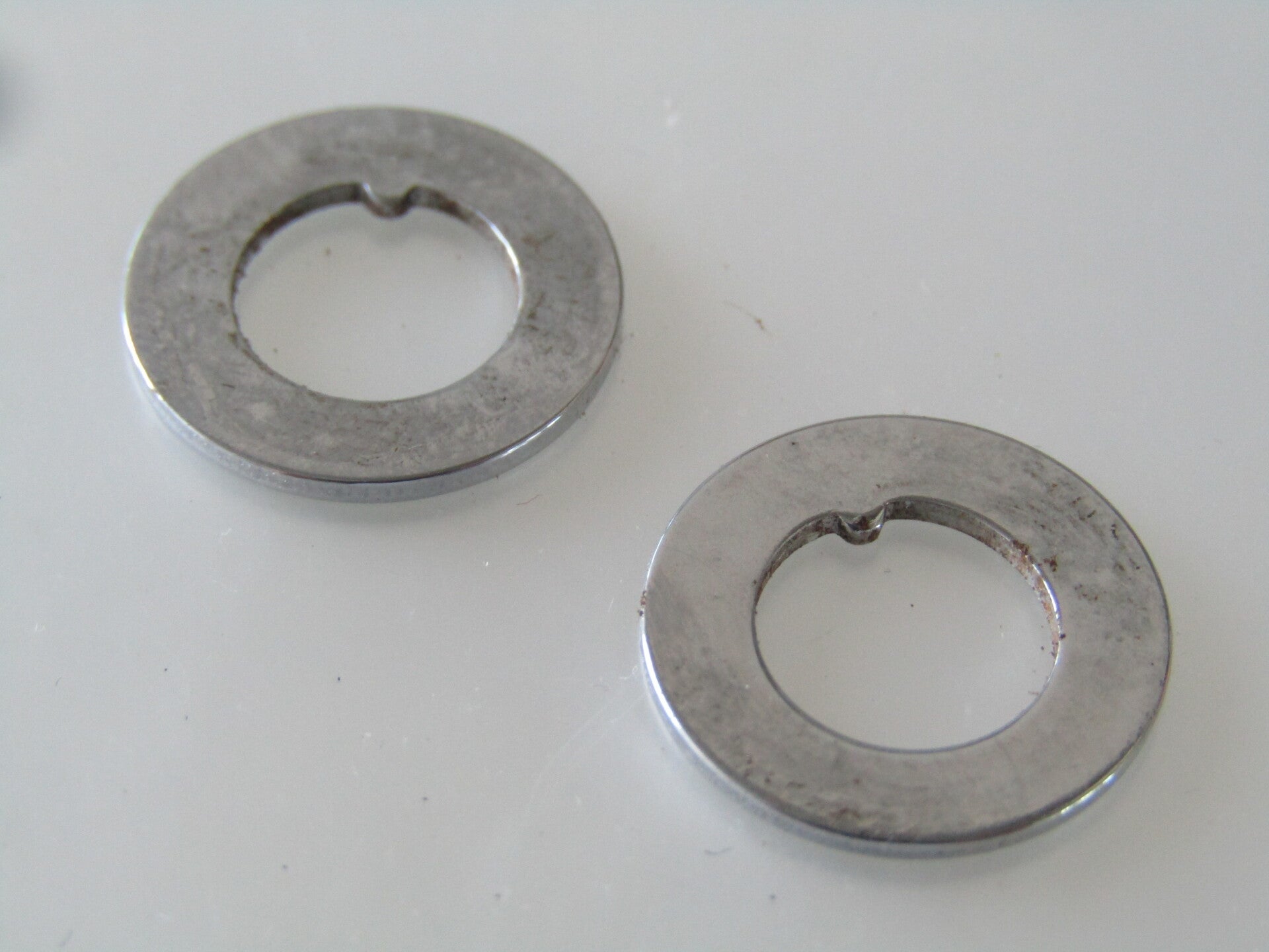 ZEUS TYPE Vintage 70's/80's GRAN SPORT/CRITERIUM Front hub AXLE Keyed washers 2X NOS! NOS! GT006 001-006-001-03 05/08/25