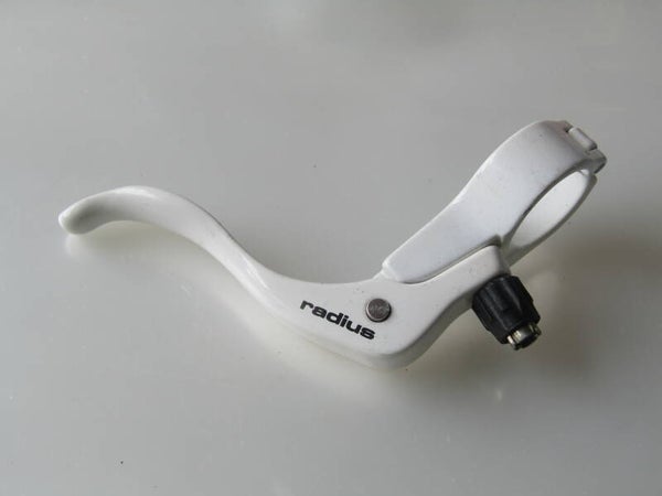 RADIUS Right side 2 finger Brake lever 22.2 MINT! 0000 06/04/25