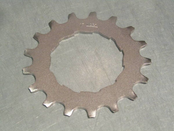 SHIMANO Vintage 80's #7400 ERA 17t 2nd position freewheel cog NOS! BXCC0046 6699 08/11/25