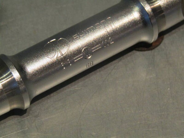 SHIMANO Vintage 70's #7200 ERA DURA-ACE Bottom bracket 68 = ( W ) =112 Road Spindle MINT!  BLB004 004-002-03 08/12/25