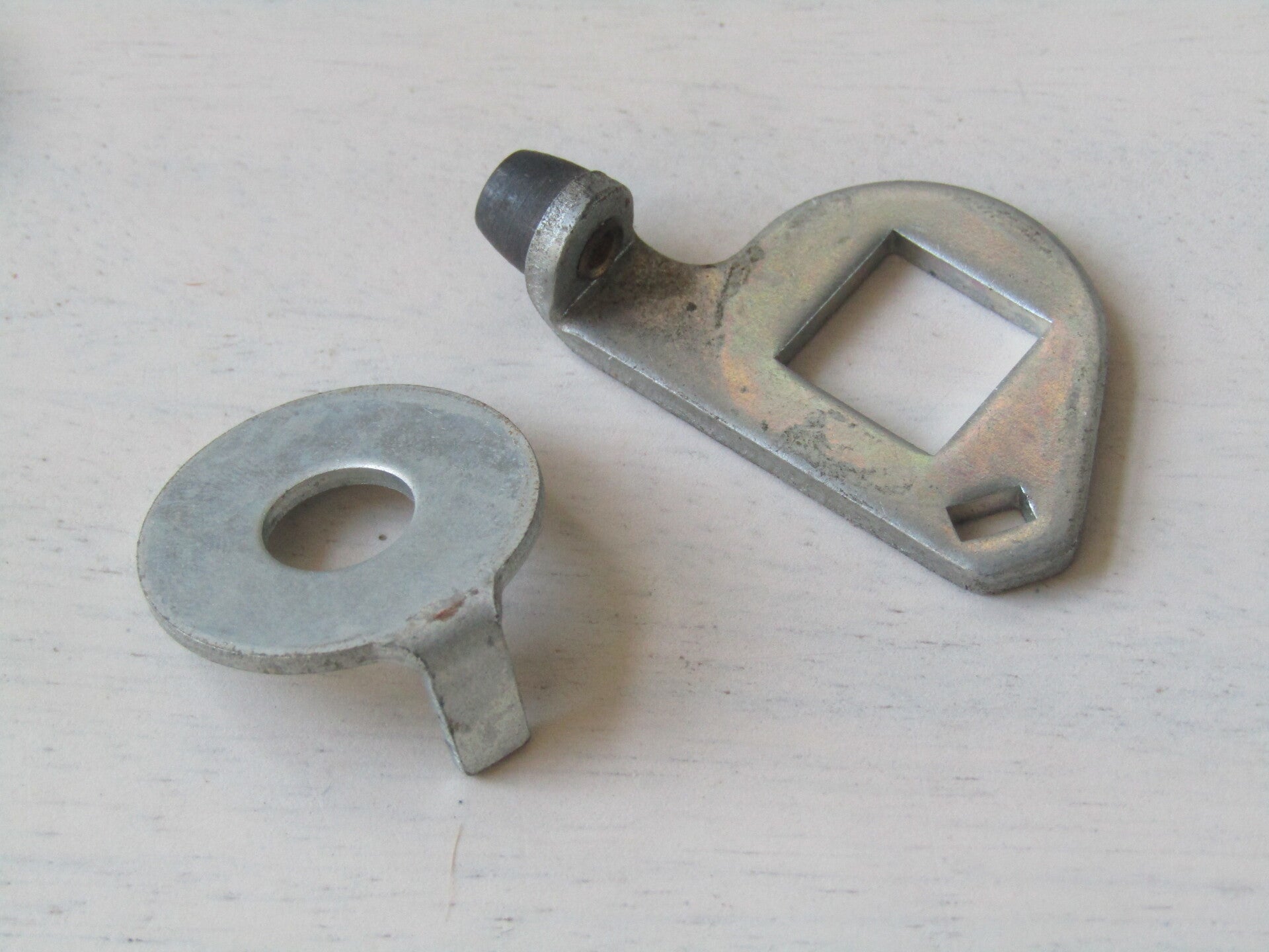 HURET Vintage 70's Svelto / Allvit Frame Boss Right  Gear Right side gear lever mounting hardware 100% Original NOS! HURET 001 0003 12/13/25