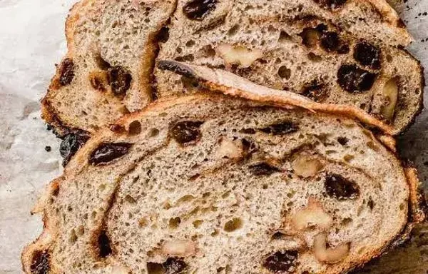 Cinnamon Raisin Sour Dough Bread