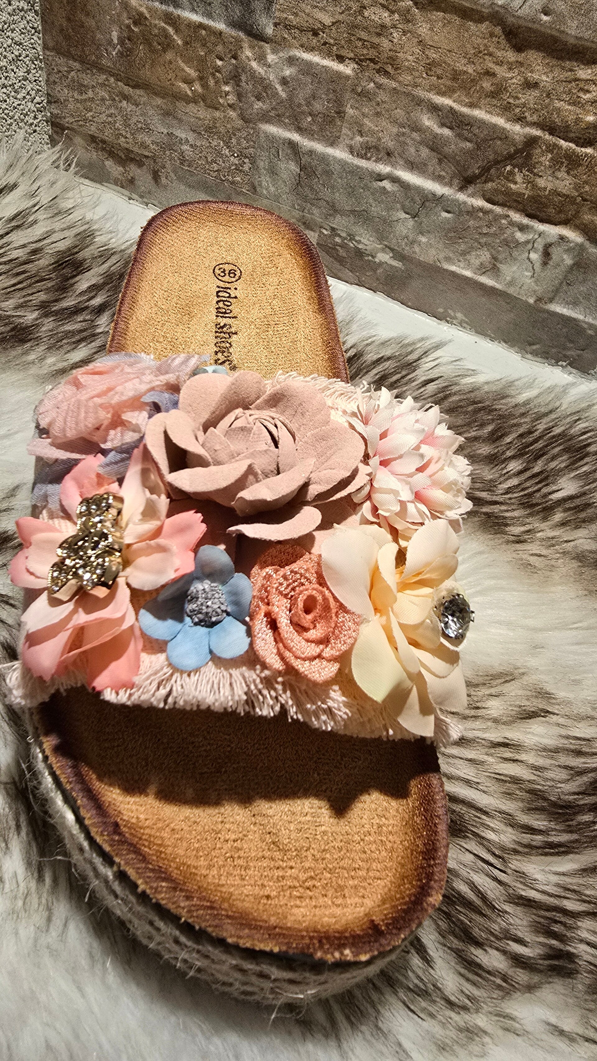 Slipper bloembeer pink