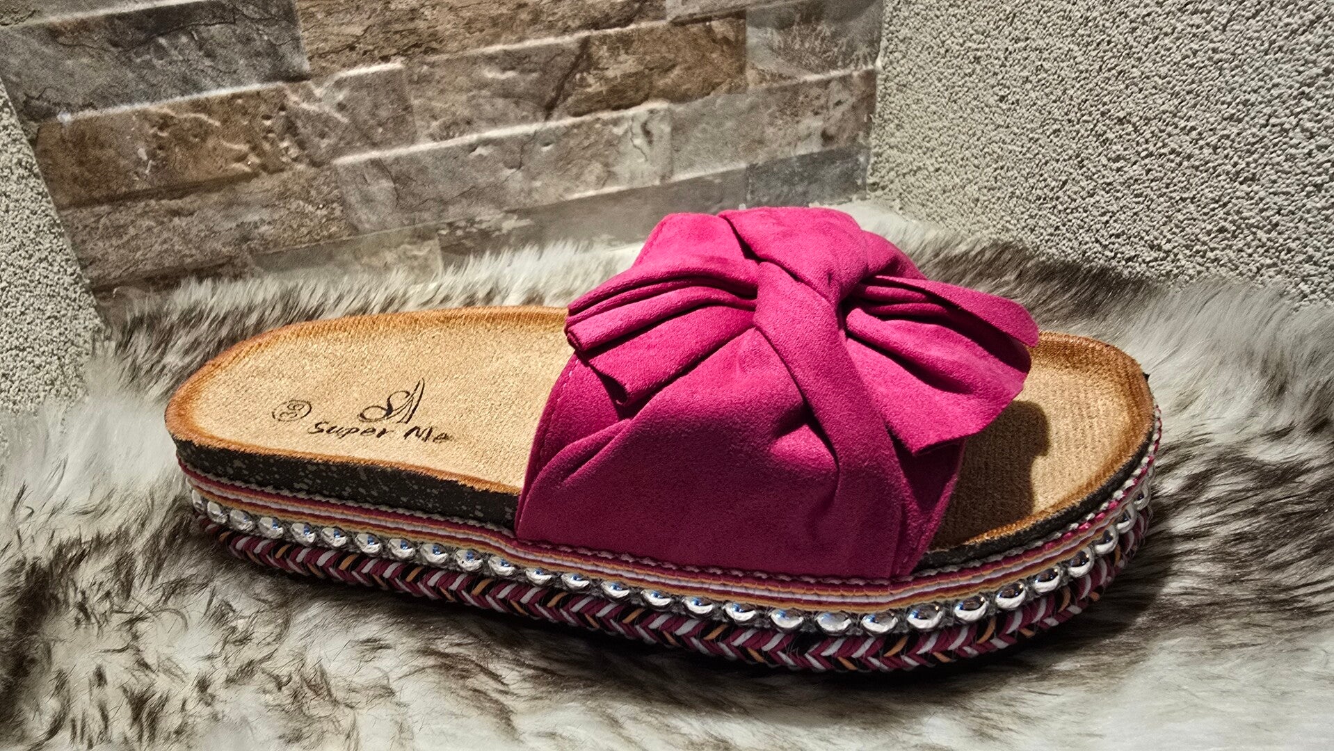 Slipper Strik Fushia