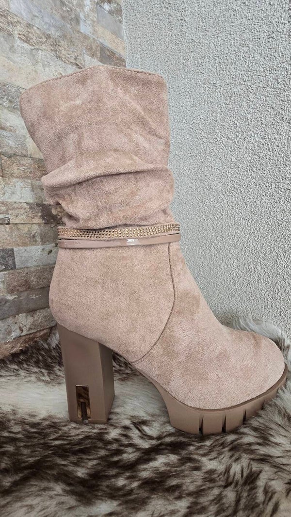 Laars hak beige