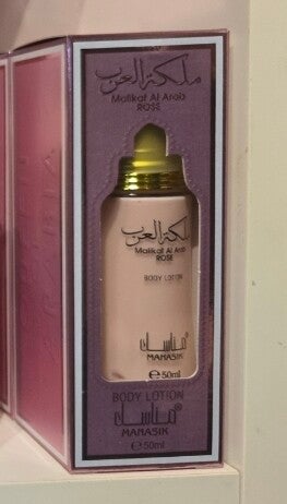 Manasik Malikat Al Arab Rose Body Lotion.