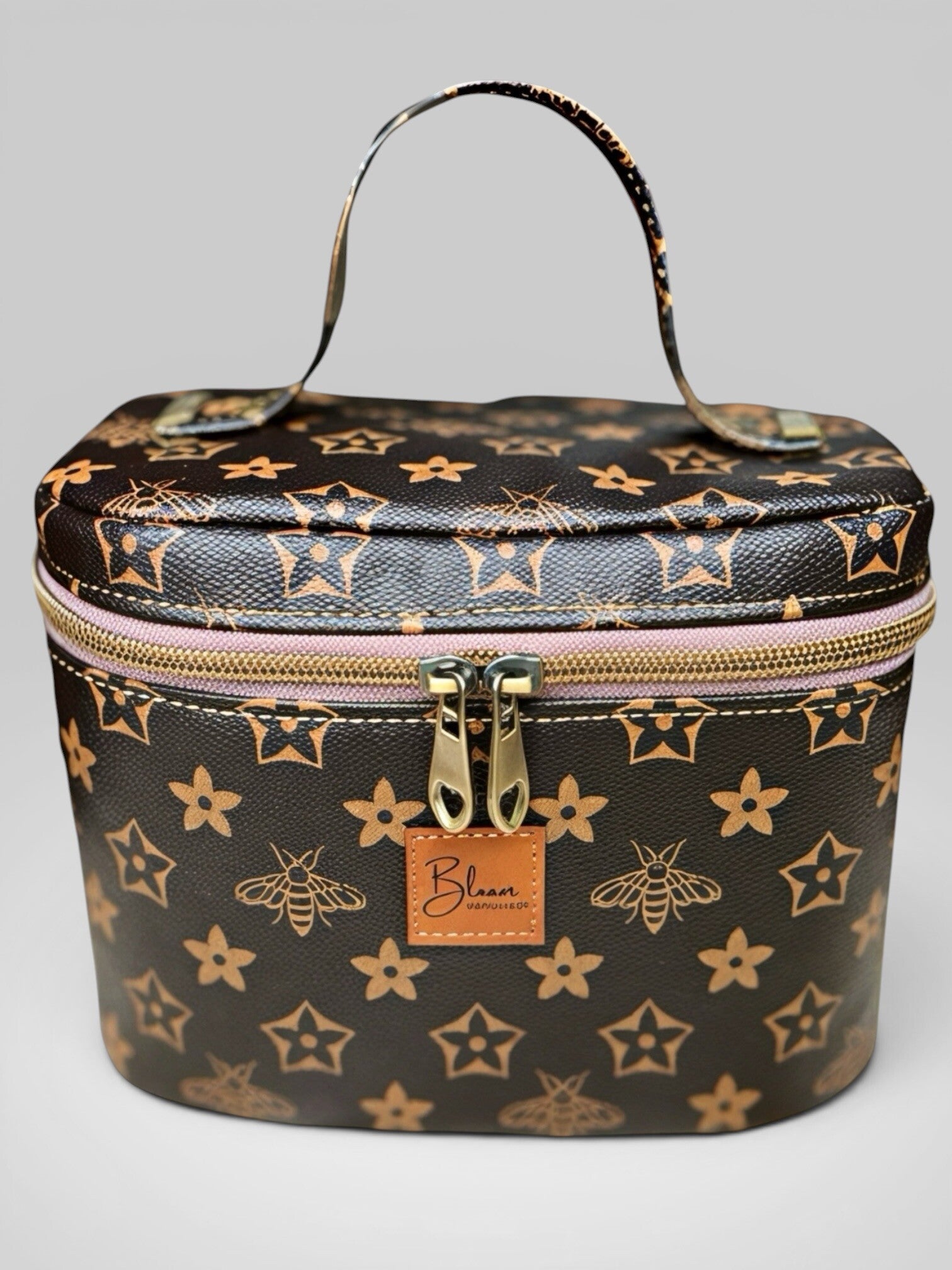 Accessories train case