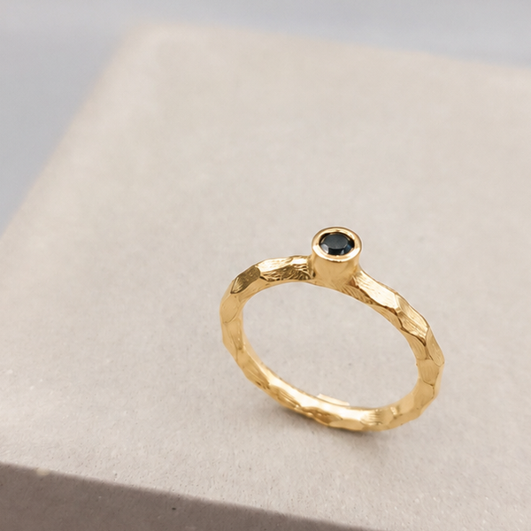 Goud ring met toermalijn.