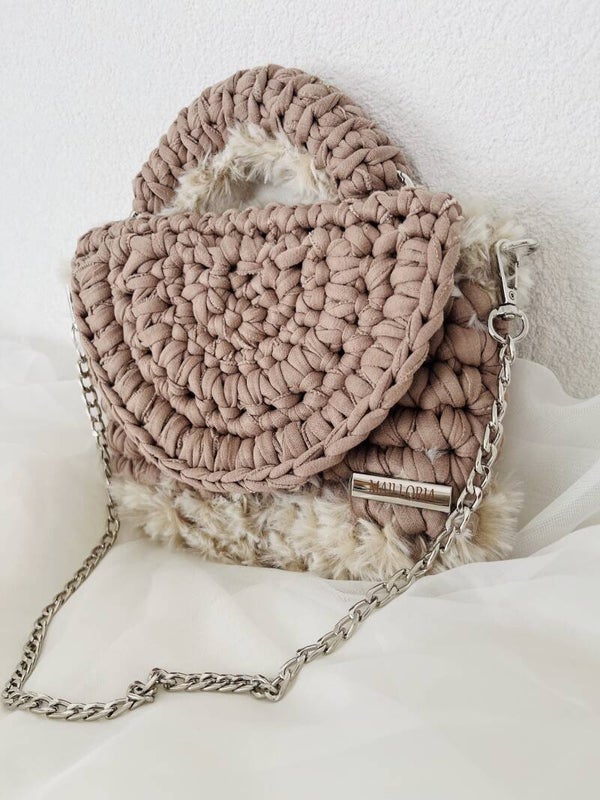 Fluffy Taupe