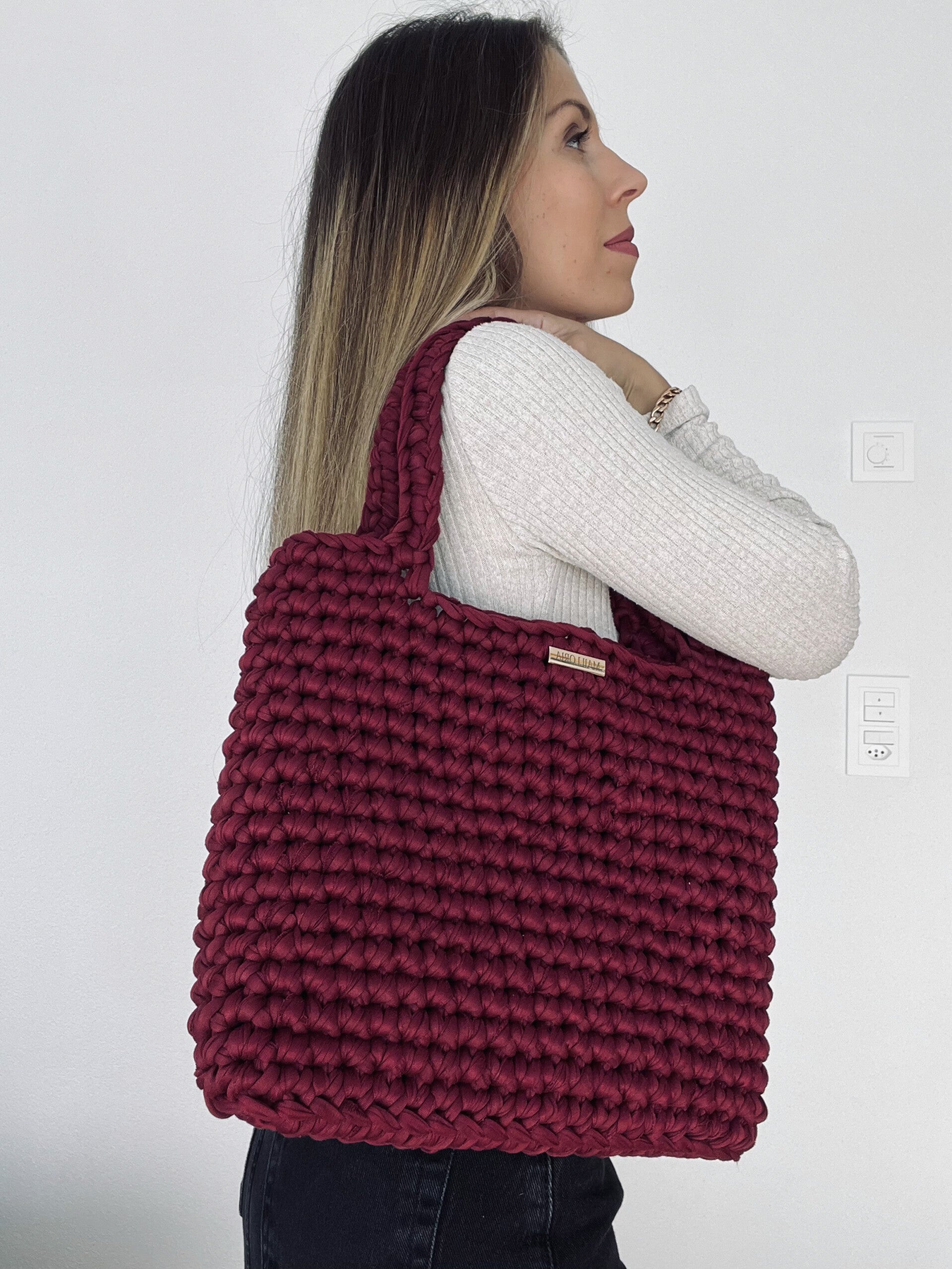 LYRA Signature Bordeaux