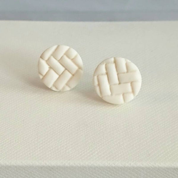 Ohrstecker | Flechtmuster creme