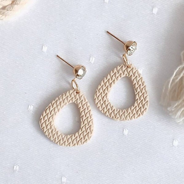 Ohrringe Beige | Triangel